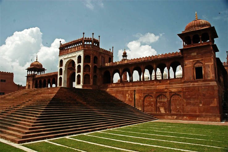 Aligarh (UP)